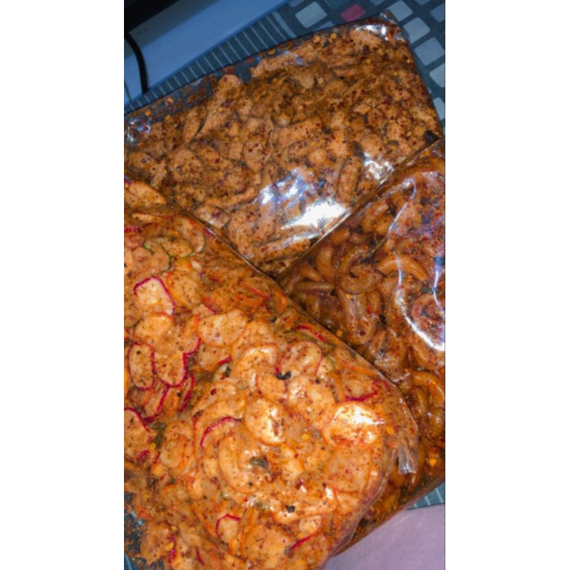 

makaroni pedas daun jeruk 500gr