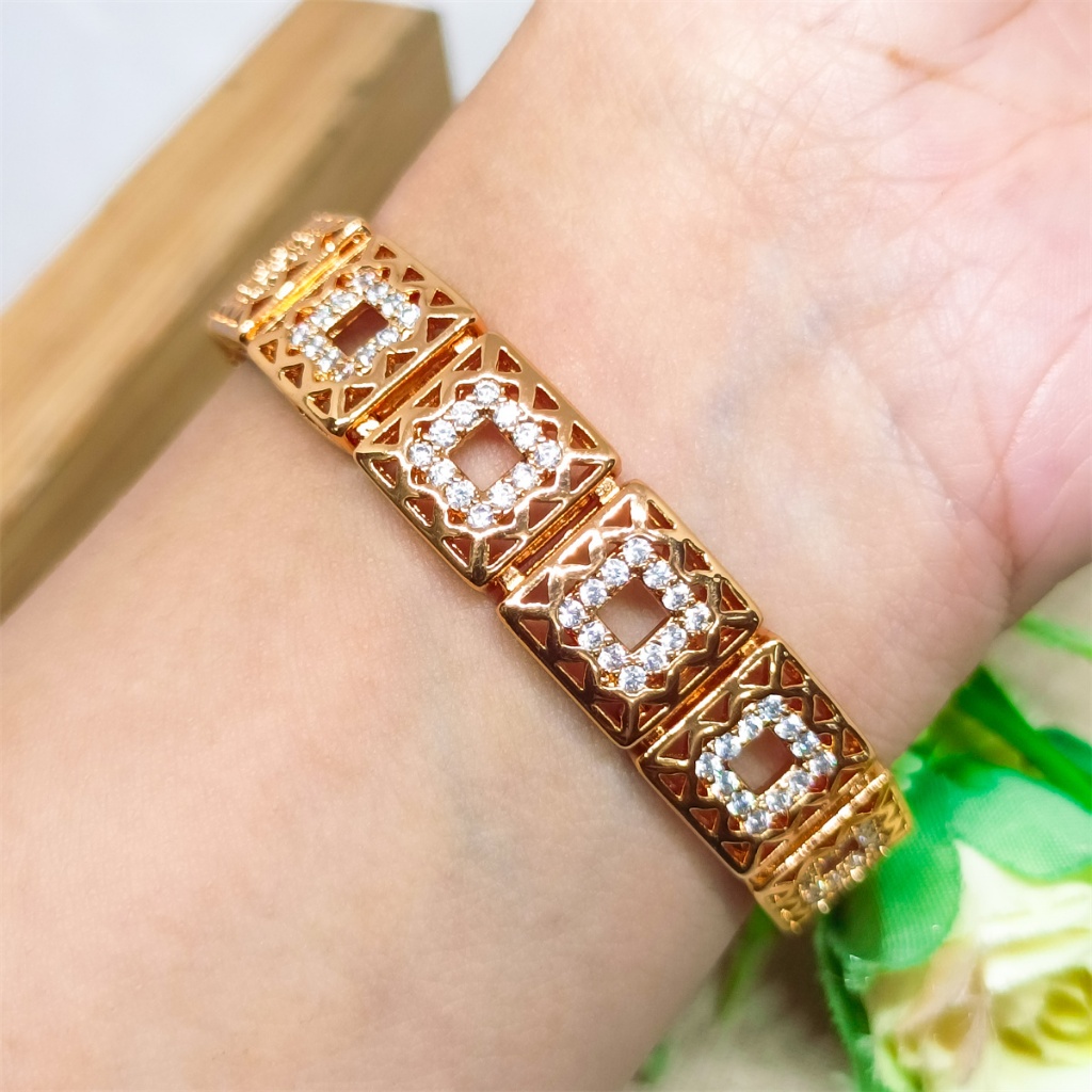 Gelang Kendari Gelang Rantai Terbaru Dubai Xuping Perhiasan Lapis Emas Wanita Motif Mirip Emas Asli 