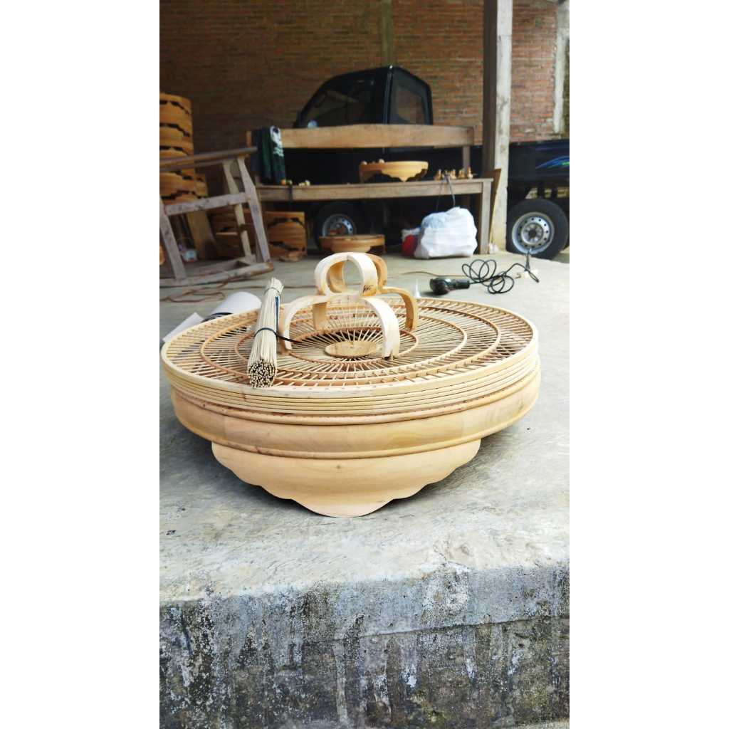 Sangkar murai ambrukan