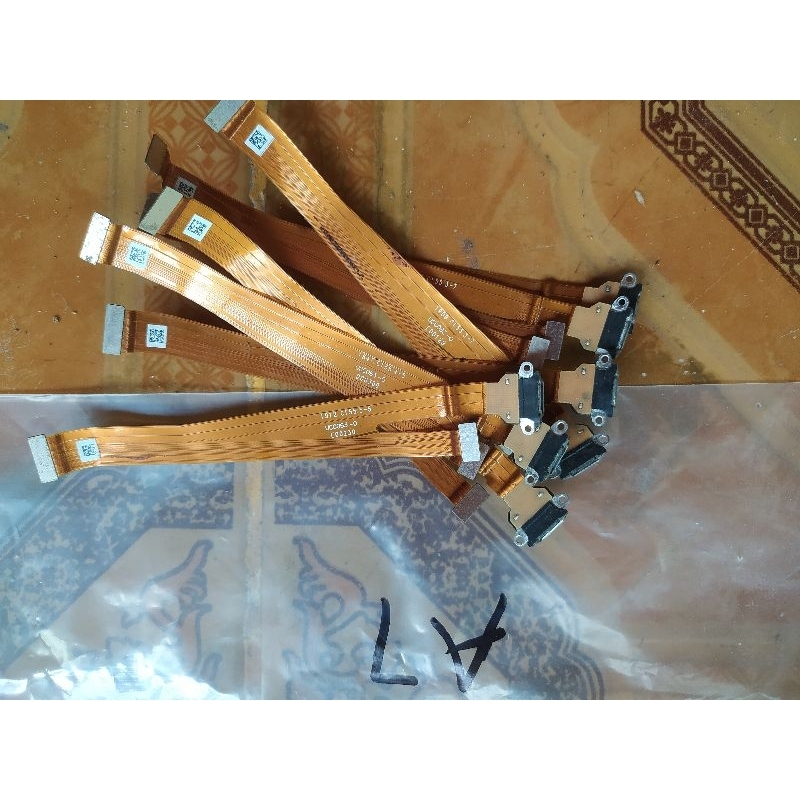 flexible cas oppo a7 ori