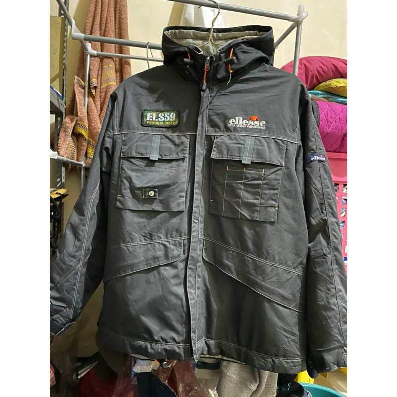 Ellesse Windbraker goldwin