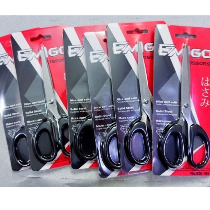 

Gunting medium hitam isi 12 pcs EMIGO KODE R6E8