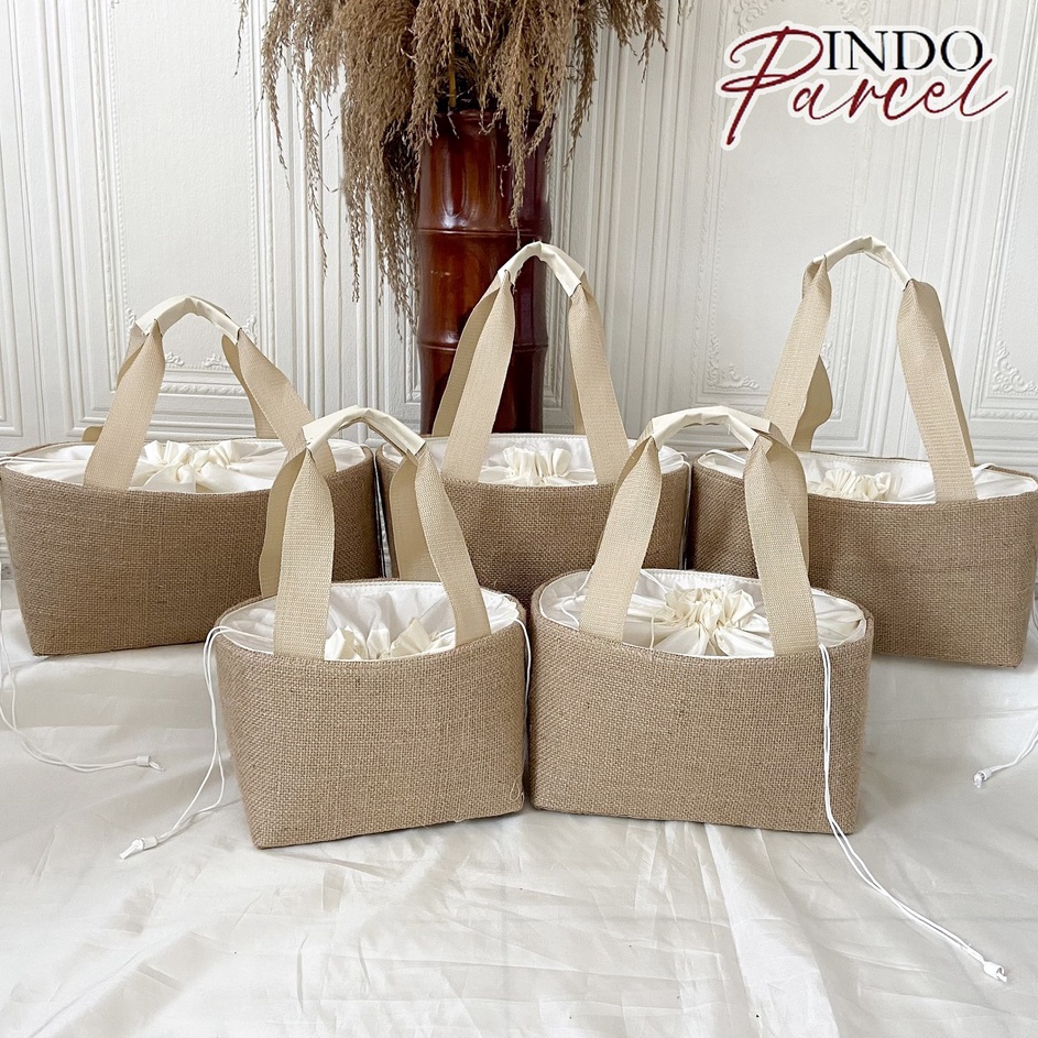 

Terjangkau INDOPARCEL Tas Baki Goni 15 cm Tas Hampers Baki Goodie Bag Goni