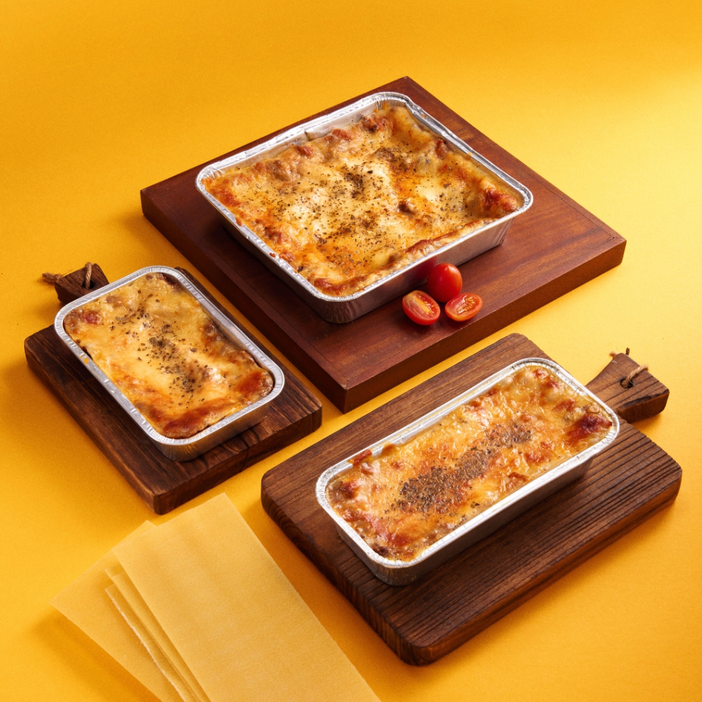 

Premium Beef Cheesy Lasagna