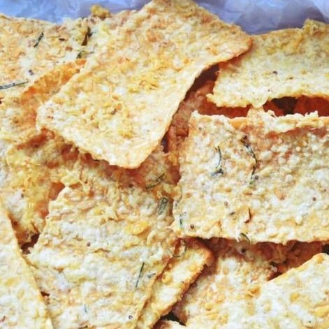 

Keripik Tempe Premium Gurih dan Renyah 250gram 500gram Kemasam Ziplock