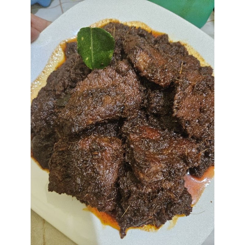 

rendang padang 1kg 20potong