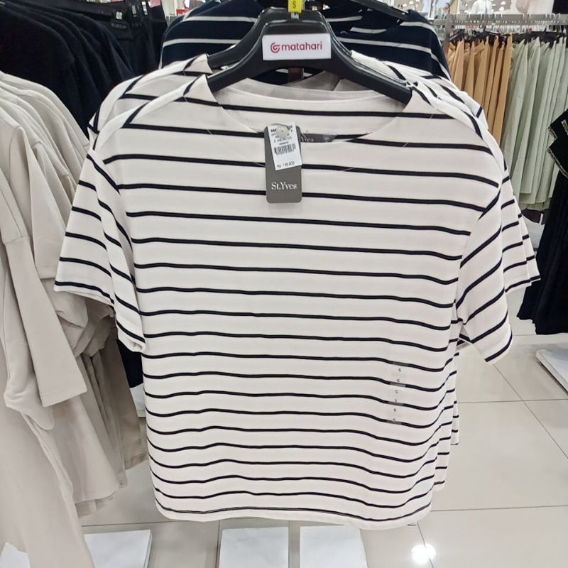 Atasan Wanita St Yves