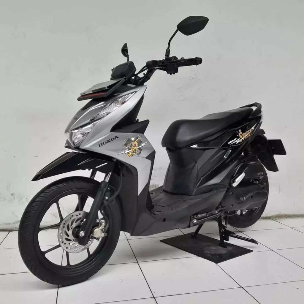 DI JUAL MOTOR BEKAS HONDA BEAT STREET THN 2022