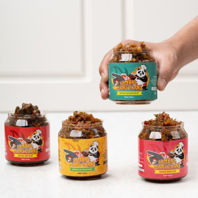 

sambal mang Ujang sambal pedas hots cumi,ayam,teri,bandeng doer