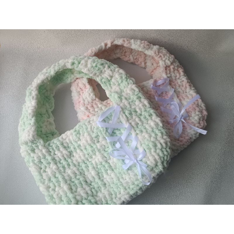 Chenille Hand Bag Crochet.