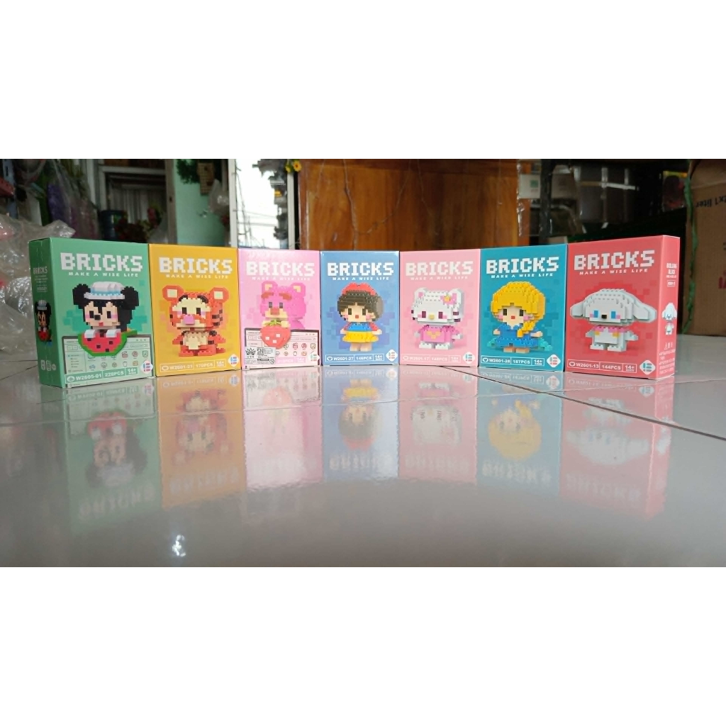 Mainan balok brick nano block model kartun building LEGO BRICK