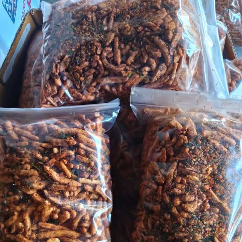 

Basreng pedas daun jeruk 1kg