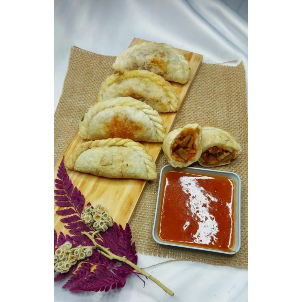 

cireng ayam pedas + bakso