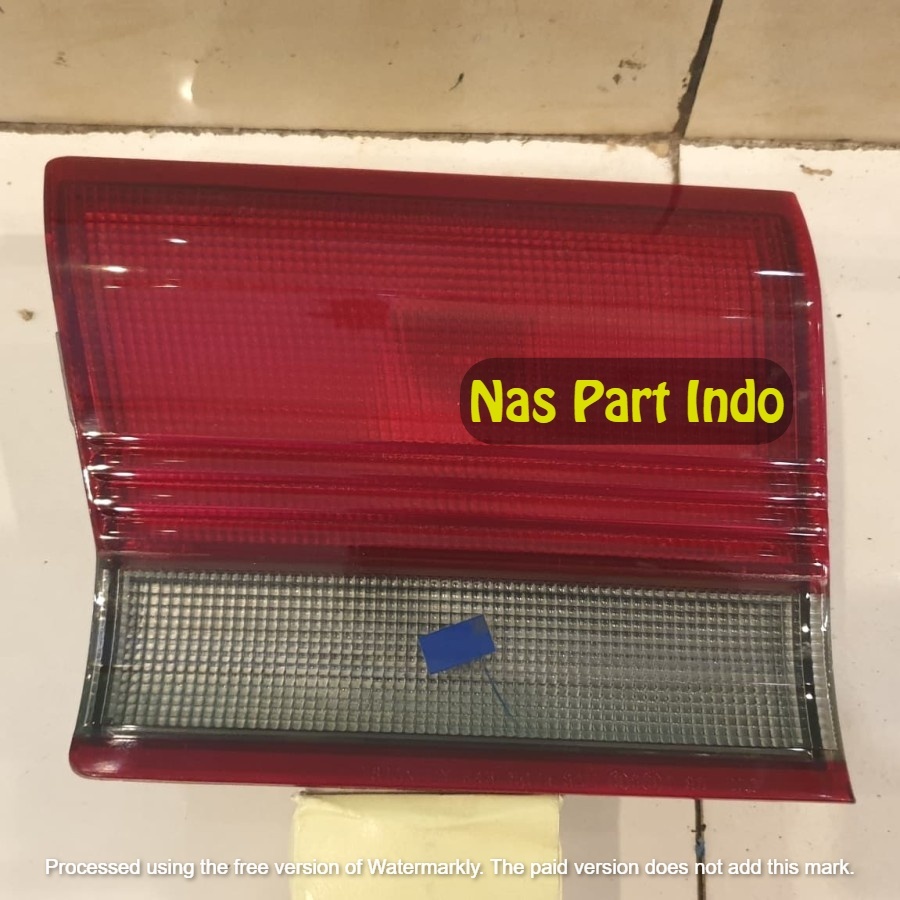 Lampu Bagasi Kanan Tailgate Asli Mitsubishi Eterna tahun 1992-1993