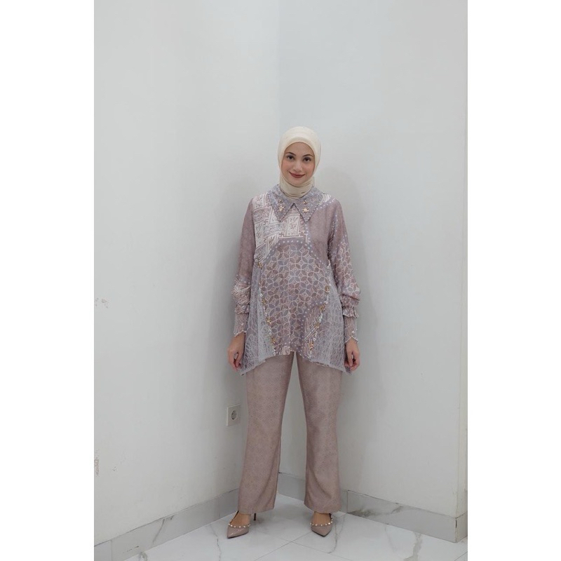 Pre❤️ Audy Pants Semi cutbray by STL Sarah The Label