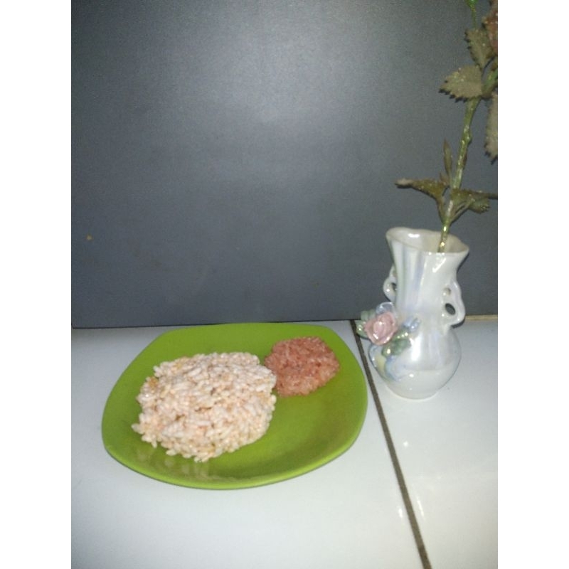 

Rengginang 1/2kg...mengembang sempurna...rasa mantul
