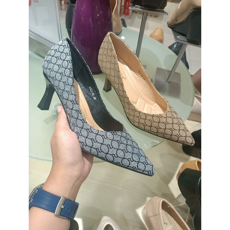 sepatu wanita heels 7cm LAVIOLA.