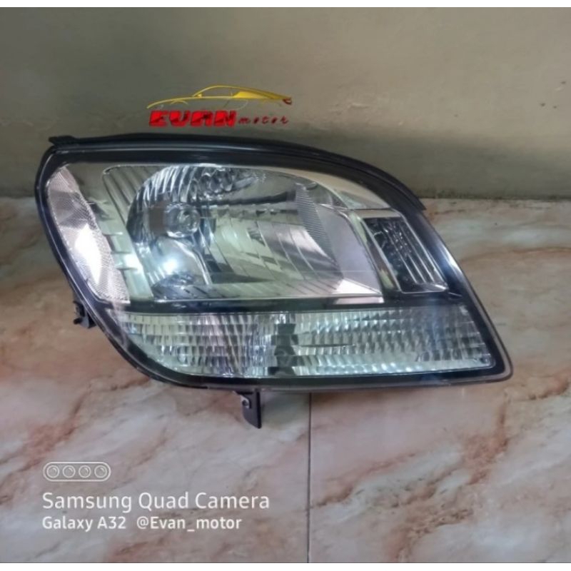 Headlamp lampu depan chevrolet orlando