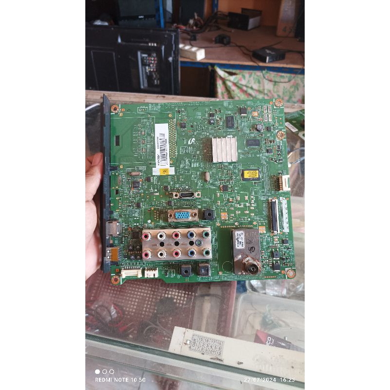 MB TV LCD SAMSUNG LA32D450