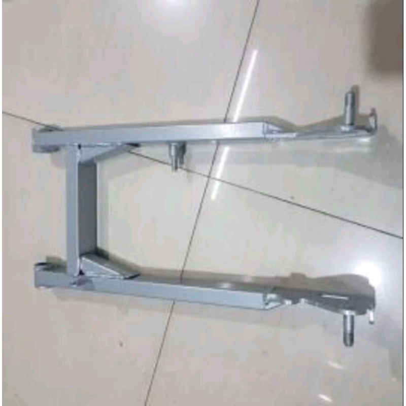 swing arm supitan suzuki smash lama