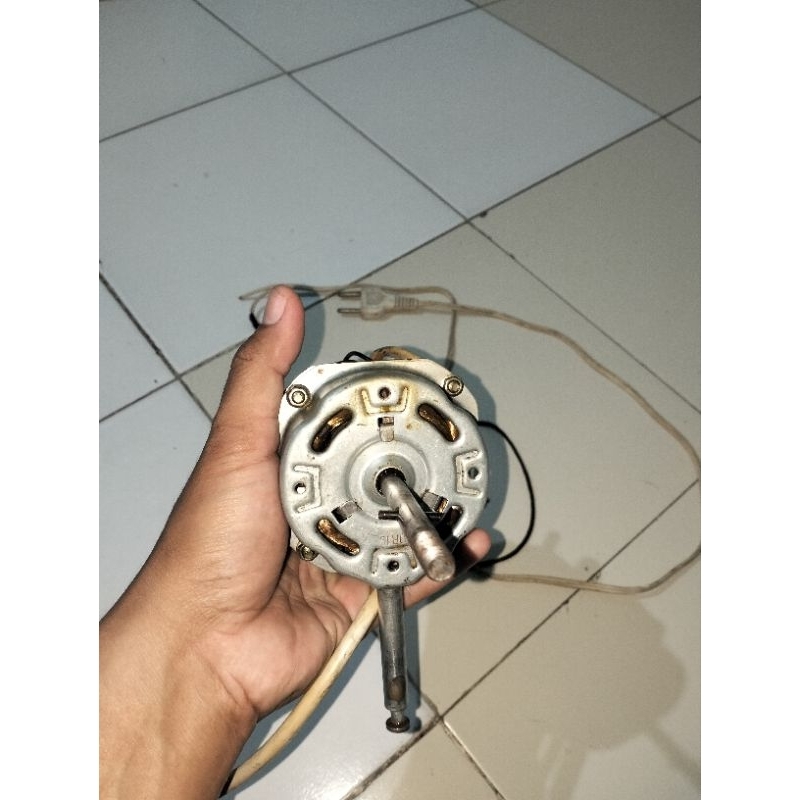 Mesin kipas angin kondisi mati butuh diservice