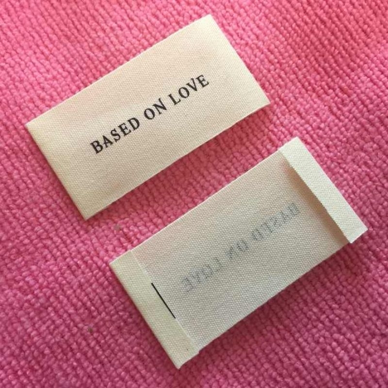 

Label Hijab / Label Baju Katun / Label Woven Damask Subtitute