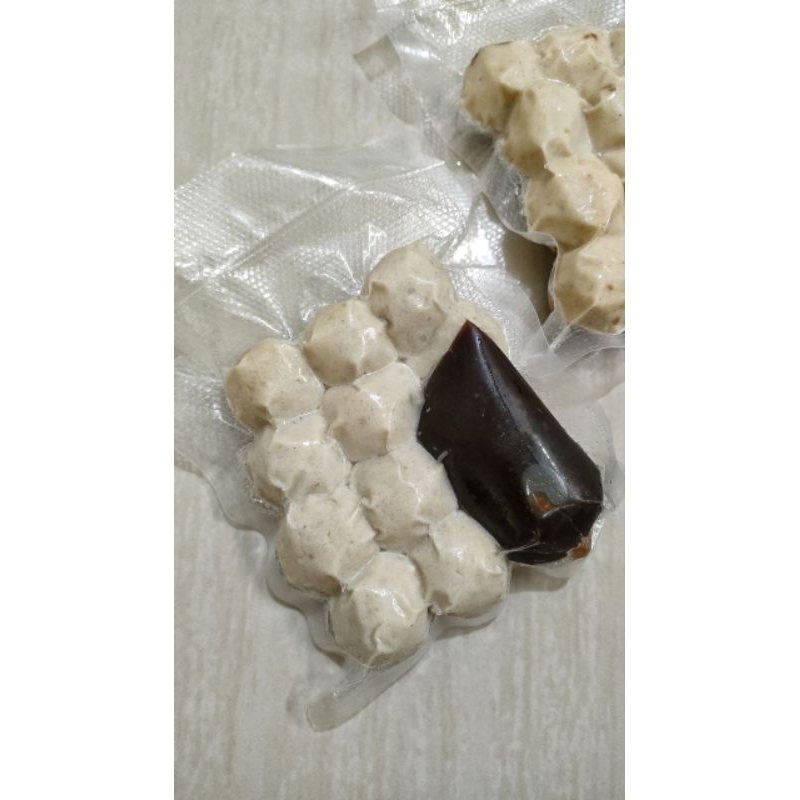 

PEMPEK HOMEMADE isi 10 pcs