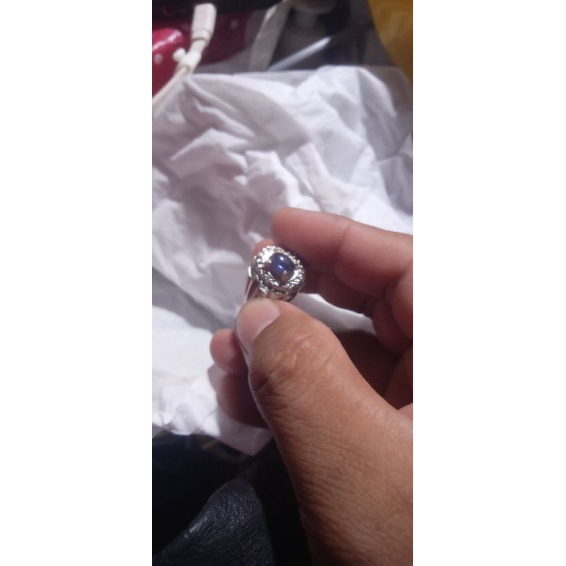 batu permata safir air (natural Iolite)