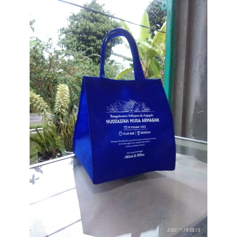 

Tas Wedding | aqiqah | ultah | tas kain spundbond UKURAN BOKS 18X18 | GRATIS SABLON