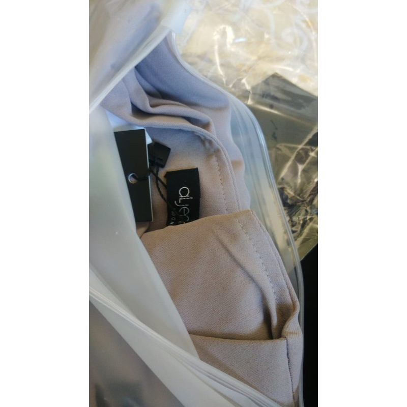 lanna vintage khaki M aljenna