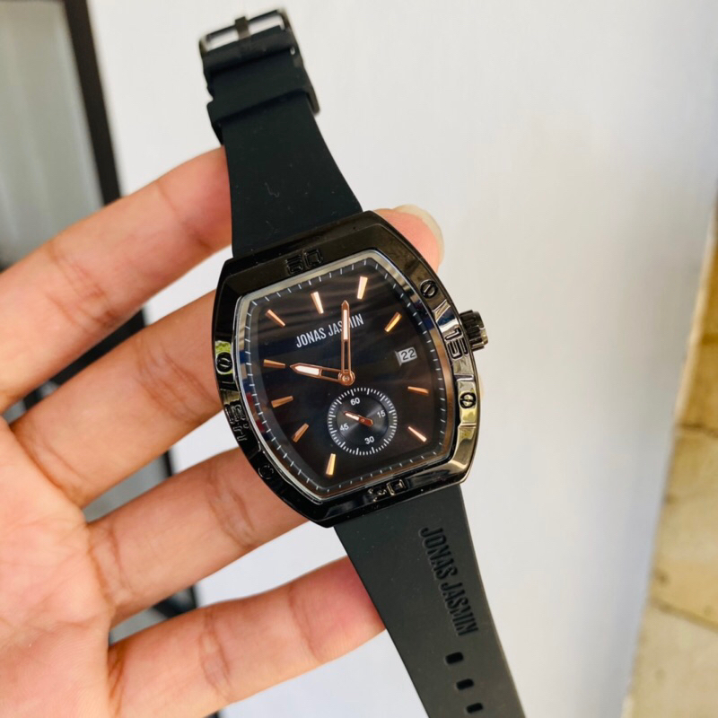 Jonas Jasmin original black