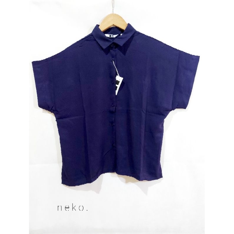 Kemeja Rayon Wanita Lengan Pendek