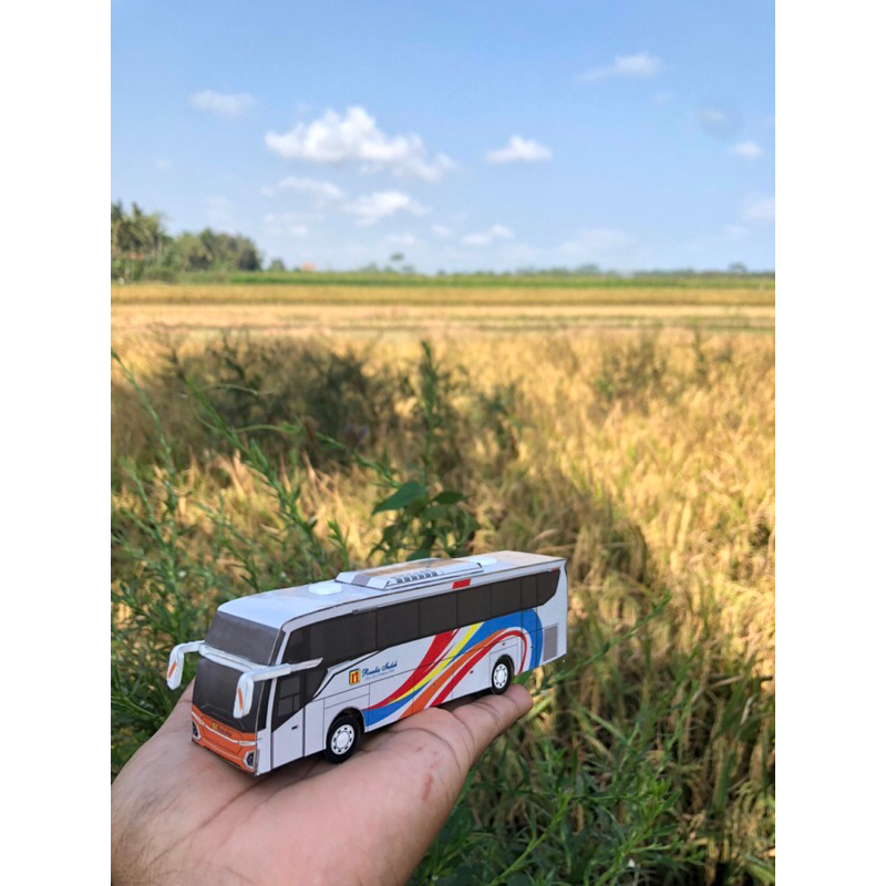 Miniatur Jetbus 5 Rosalia Indah