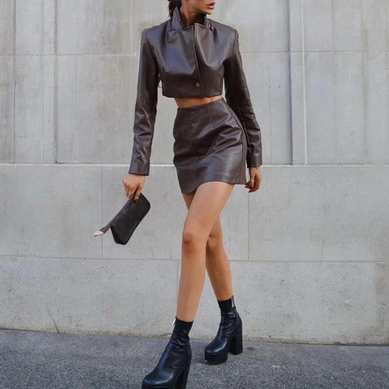 Blazer Crop Wanita / One Set Leather Synthetic