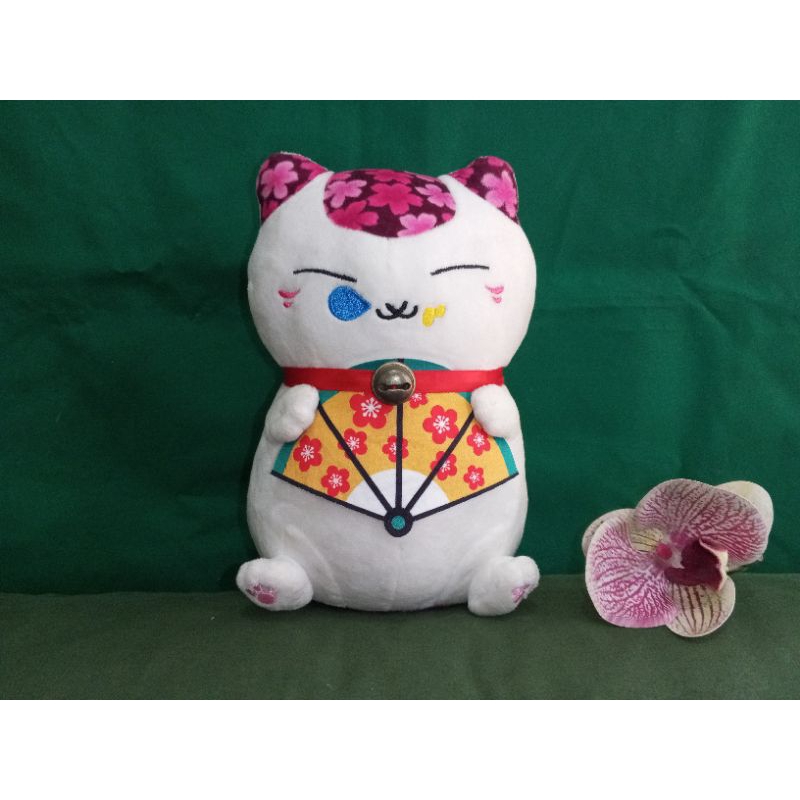 Boneka Kucing Hoki
