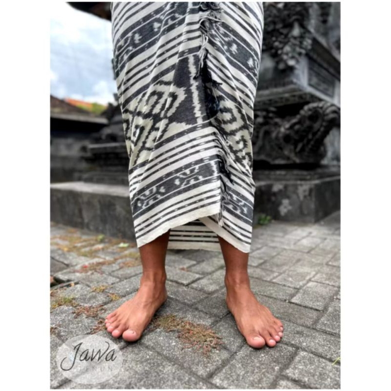saput bali - saputan tenun blanket - saput tenun - kampuh bali