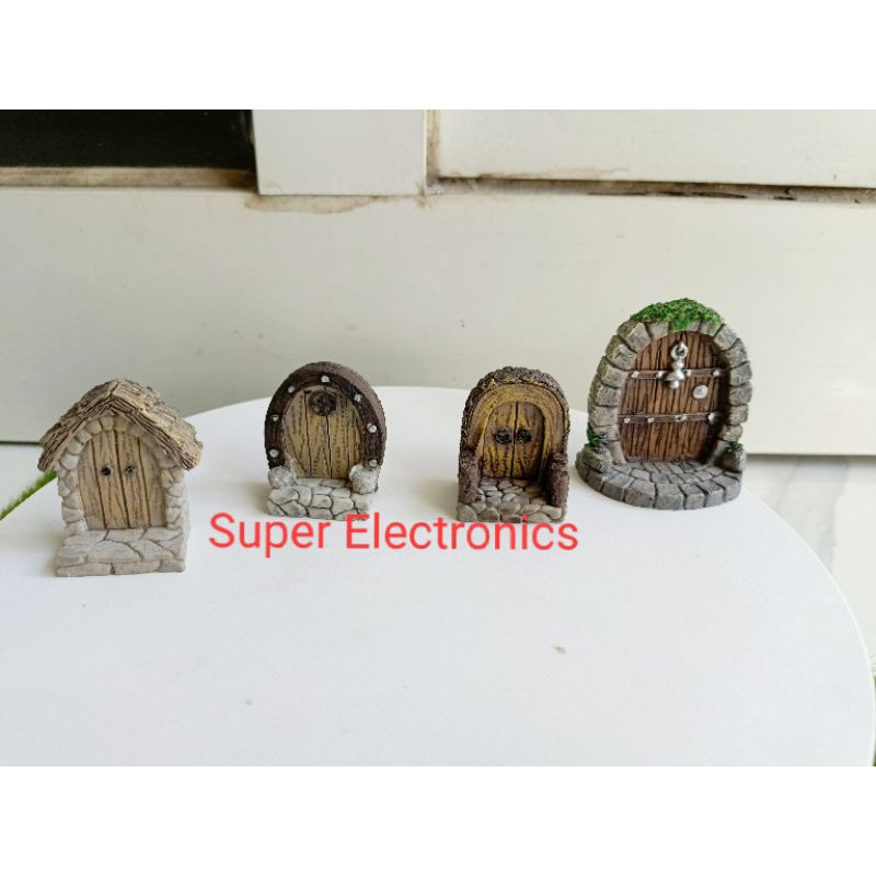 Miniatur Pintu Rumah Vintage Patung Pintu Rumah Aneka Model Pintu Diorama Maket Studio Mini Untuk De