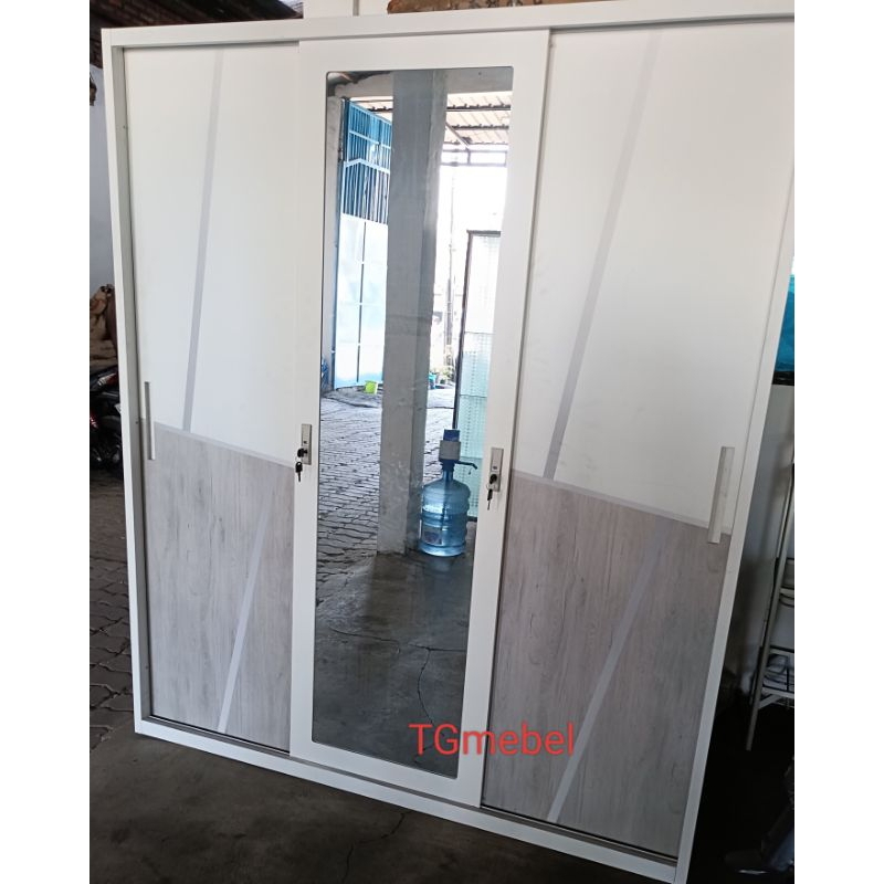 Lemari besi white 3 pintu murah