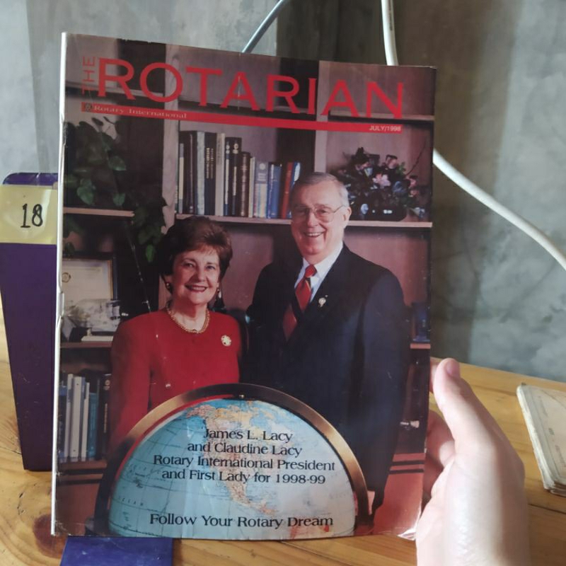 MAJALAH THE ROTARIAN 1998 & 1999