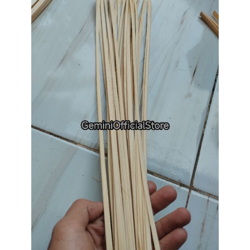 

Tali Bambu untuk bungkus ba'cang