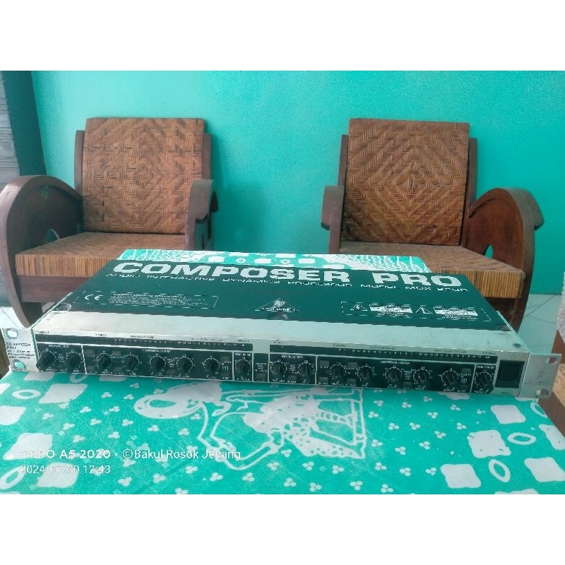 COMPOSER PRO MDX2200 COMPRESOR GATE BEHRINGER