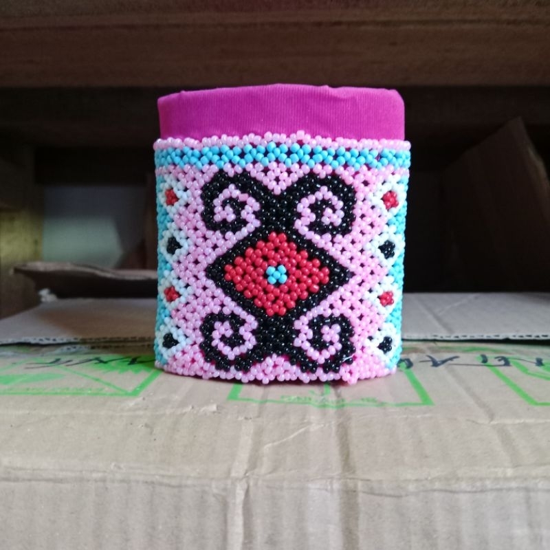 tas serut manik ukuran kecil - tas tote bag manik - tas kadut manik ukuran kecil motif dayak kaliman