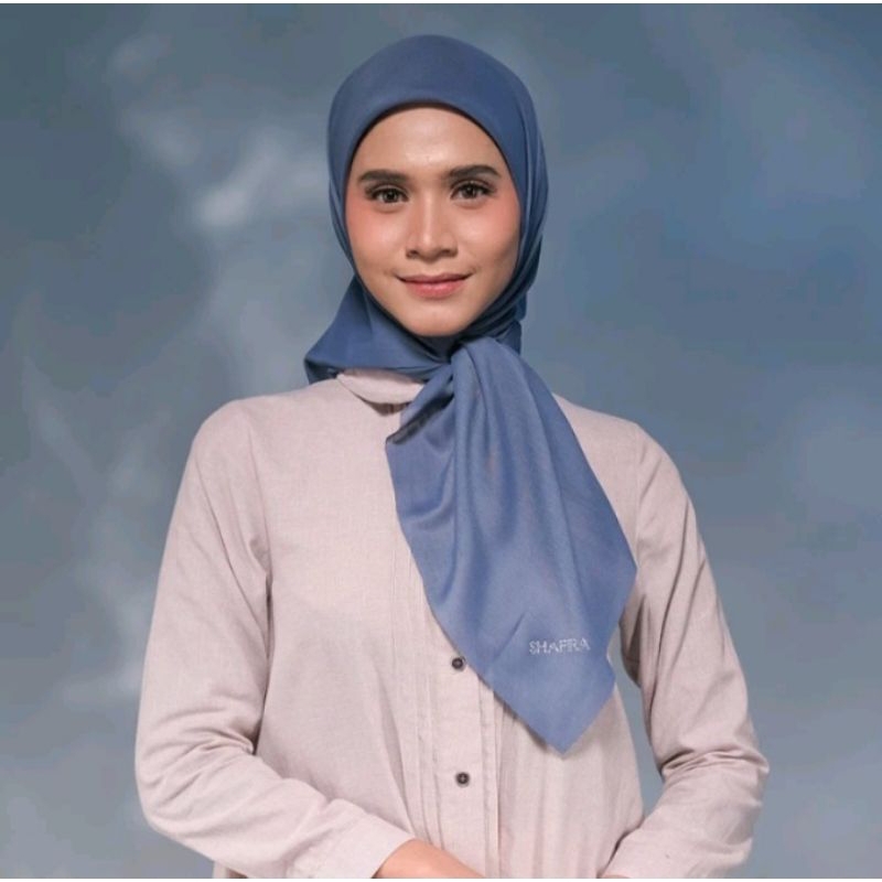 Shafira Marcella Hijab Segi Empat