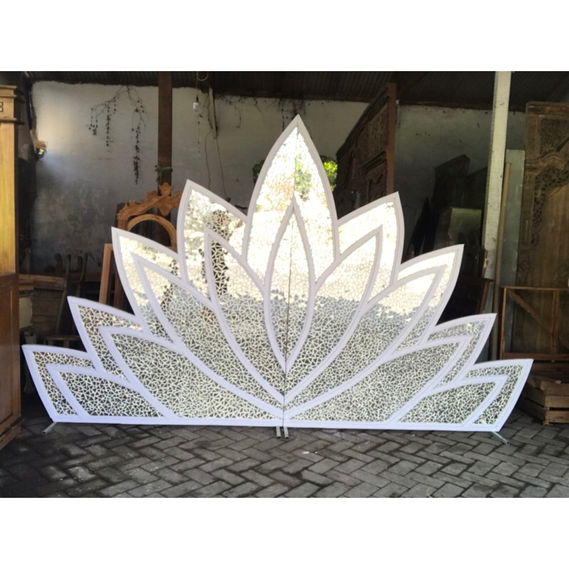 backdrop pelaminan/gebyok pelaminan/dekorasi pernikahan/dekorasi pelaminan