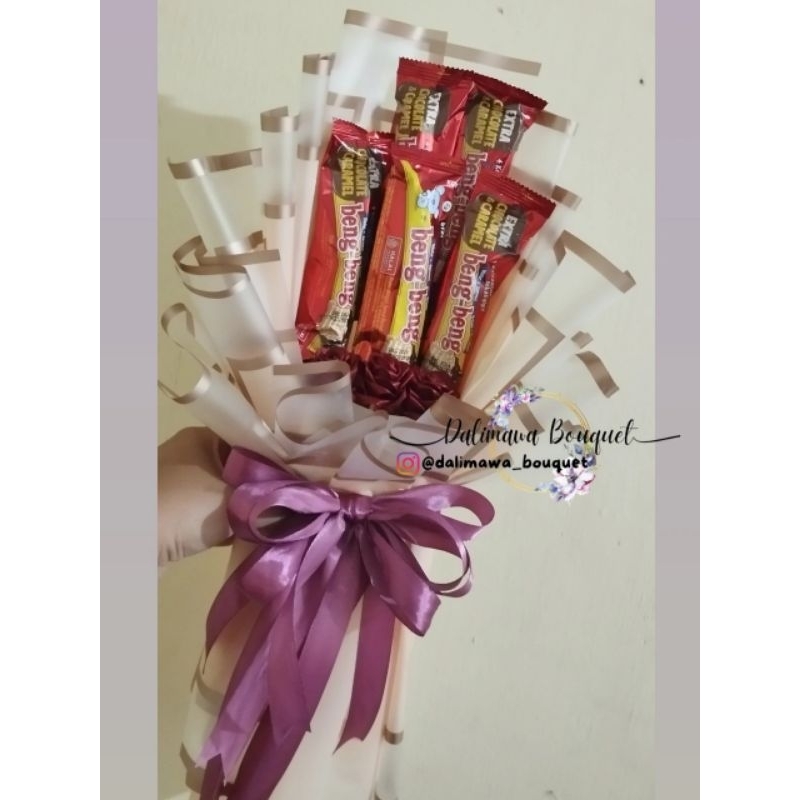 

Buket Beng beng [isi 5] Buket Coklat Buket Custom