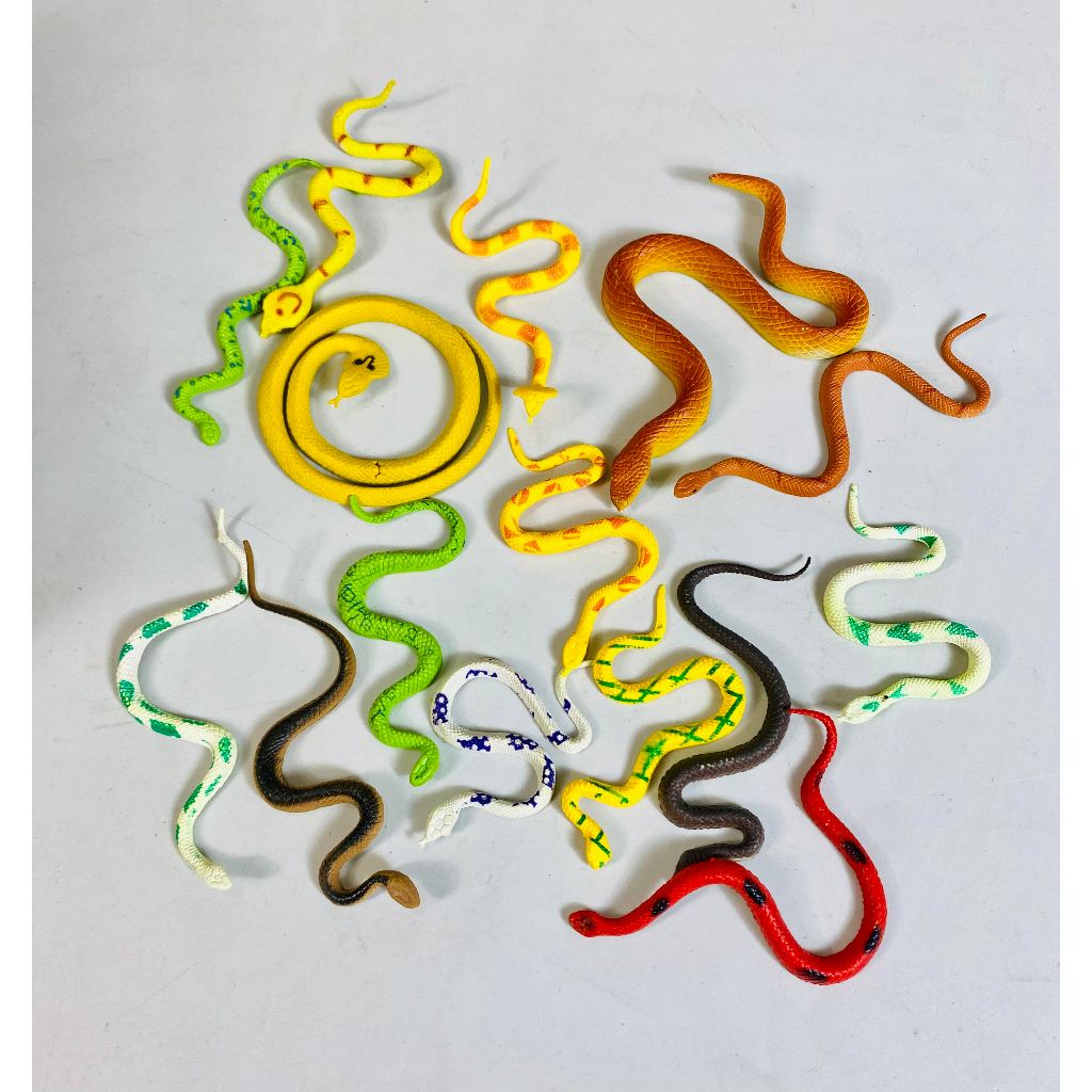 MINIATUR ULAR UNTUK PENDIDIKAN ANAK-ANAK