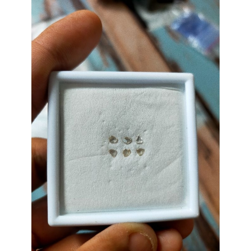 Paket Hemat Asli Intan Belahan,Berlian Belahan Banjar Harga Per Crat