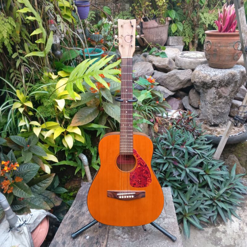 Gitar Akustik 3/4 Yamaha FG Junior Original