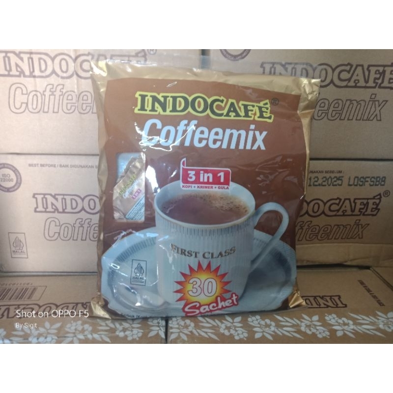 

Indocafe Coffemix 3 in 1 isi 30 sachet