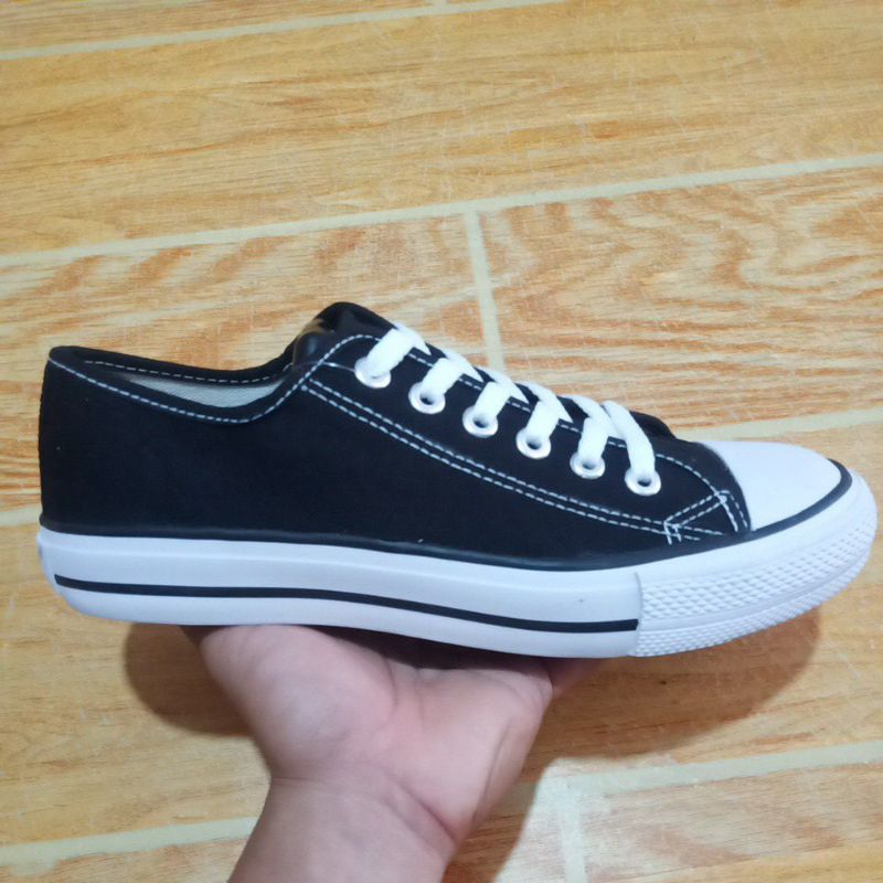 Sepatu Sneakers Merk Kodachi